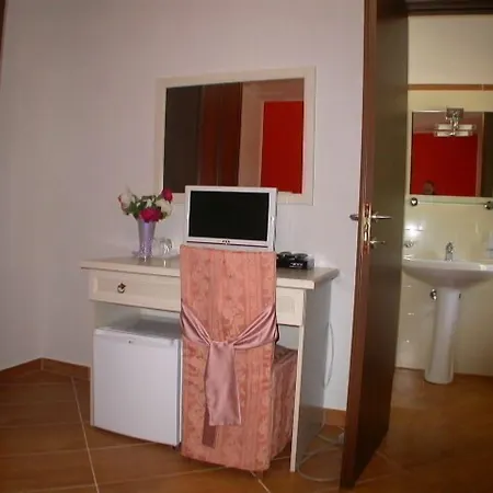 La Formichina Пескичи