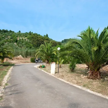 La Formichina Bed & Breakfast *