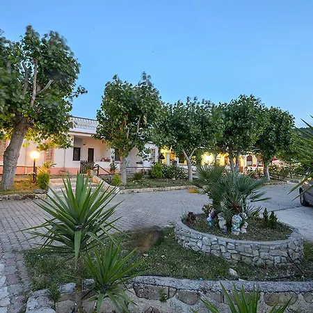 La Formichina Nocleg ze śniadaniem 3*