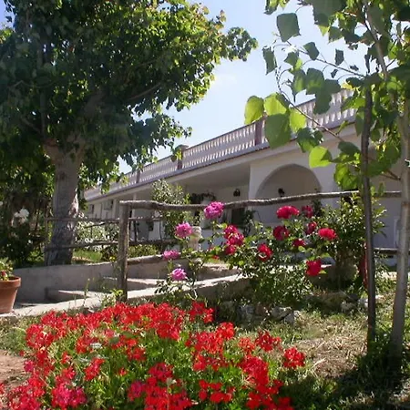 La Formichina Bed & Breakfast *